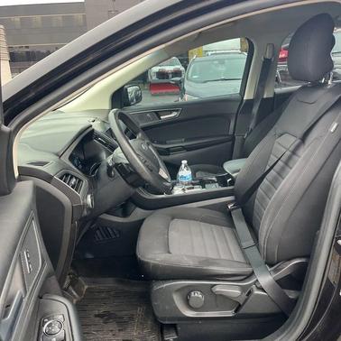 2019 Ford Edge SE