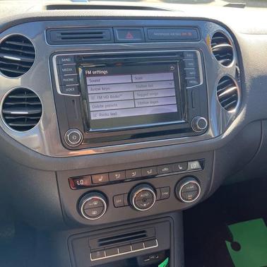 2017 Volkswagen Tiguan 2.0T Sport