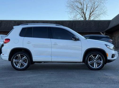 2017 Volkswagen Tiguan 2.0T Sport