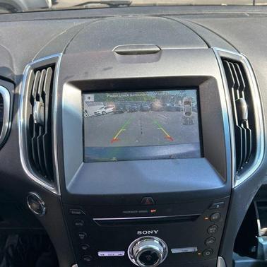 Magnetic 2018 Ford Edge Titanium