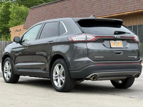 Magnetic 2018 Ford Edge Titanium