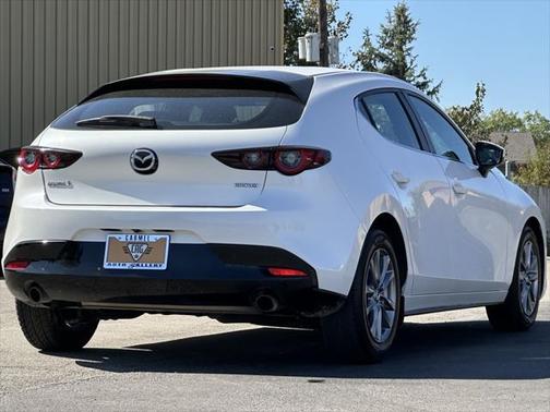 2022 Mazda Mazda3 FWD