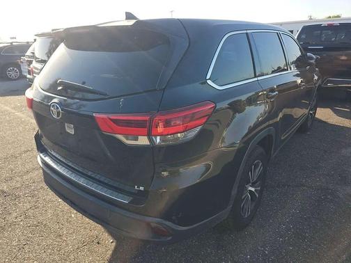 2019 Toyota Highlander LE Plus