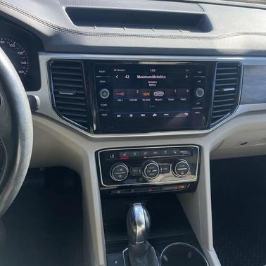 2018 Volkswagen Atlas 3.6L SEL Premium