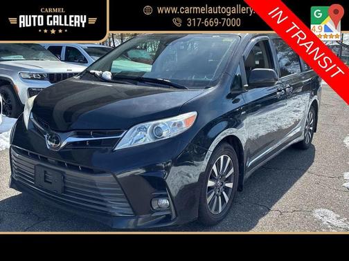2020 Toyota Sienna XLE