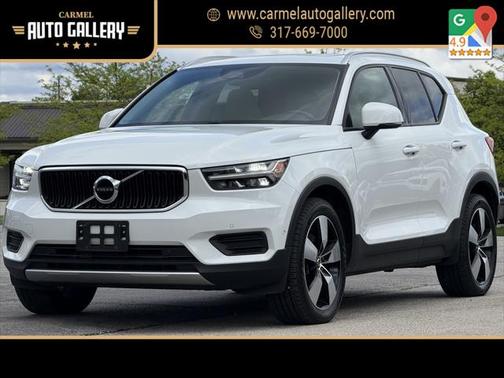 2019 Volvo XC40 T5 Momentum