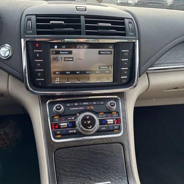 2017 Lincoln Continental Reserve