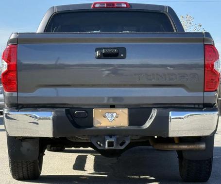 2018 Toyota Tundra SR5