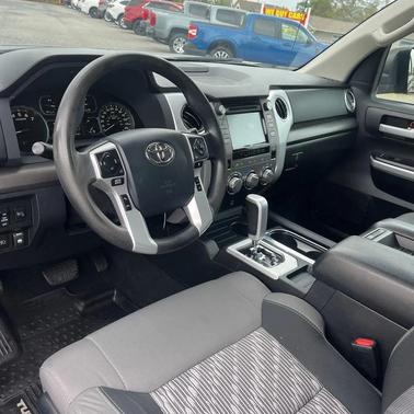 2018 Toyota Tundra SR5