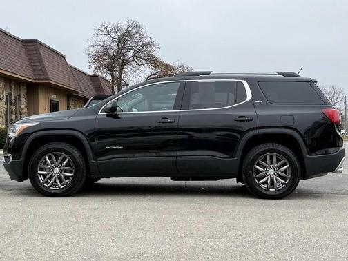 2017 GMC Acadia SLT-1