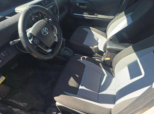 2018 Toyota Prius c Two