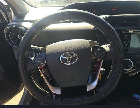 2018 Toyota Prius c Two