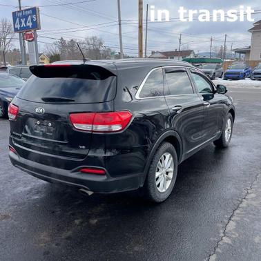 2017 Kia Sorento LX
