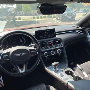 2022 Genesis G70 3.3T RWD