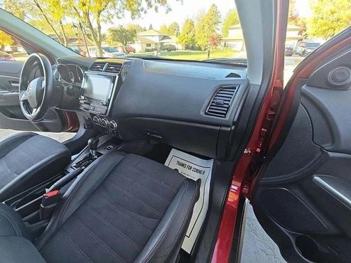 2022 Mitsubishi Outlander Sport SE