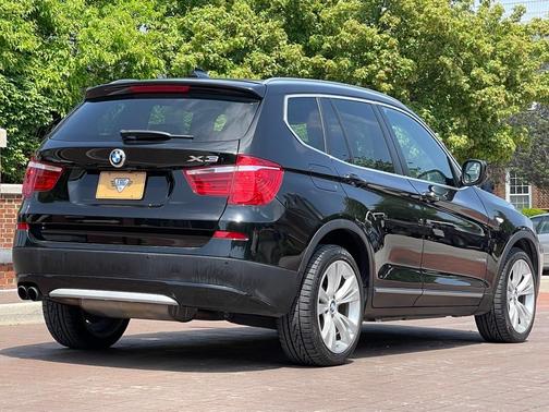 Photo 5 of 32 of 2013 BMW X3 xDrive35i