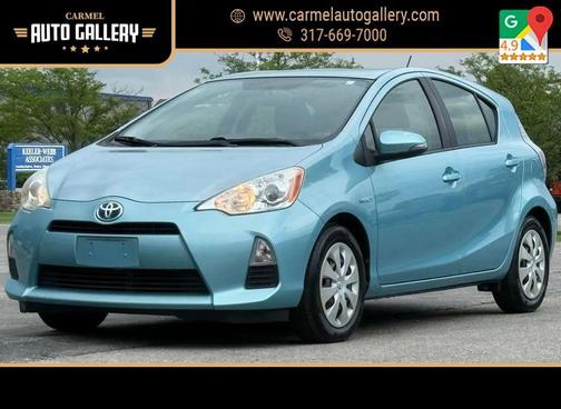 Summer Rain Metallic 2013 Toyota Prius c Two