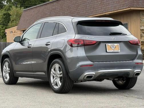 2021 Mercedes-Benz GLA 250 Base 4MATIC