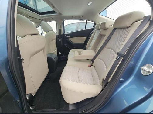 Blue Reflex Mica 2016 Mazda Mazda3 i Touring
