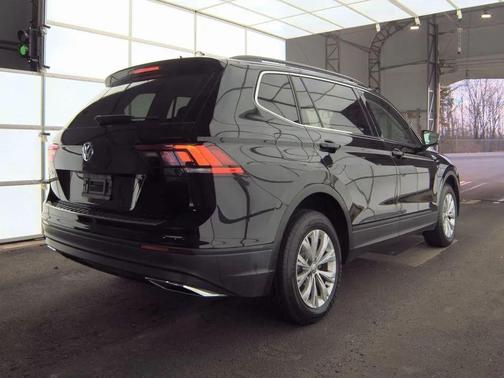 2019 Volkswagen Tiguan 2.0T SE