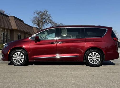 2019 Chrysler Pacifica Touring L