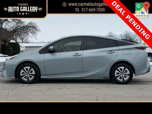 2017 Toyota Prius Three Touring