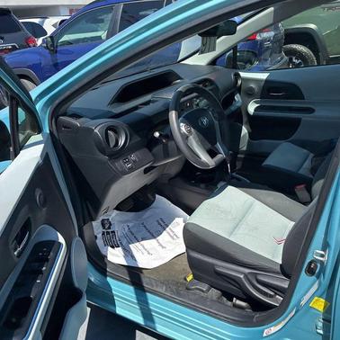 Summer Rain Metallic 2013 Toyota Prius c Two