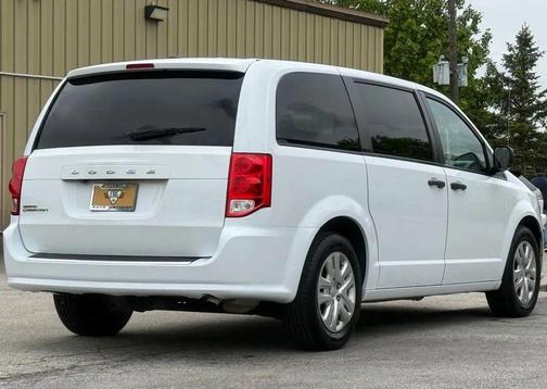 White Knuckle Clearcoat 2019 Dodge Grand Caravan SE