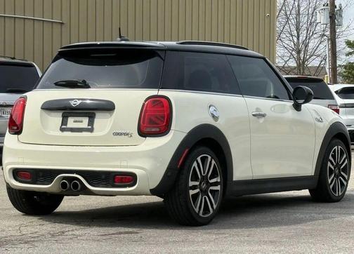 Pepper White 2019 MINI Hardtop Cooper S