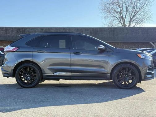 2020 Ford Edge ST