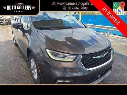 Crystal Metallic 2023 Chrysler Pacifica Touring L