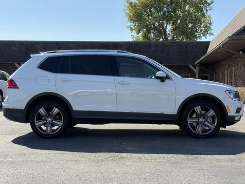 2020 Volkswagen Tiguan 2.0T SEL