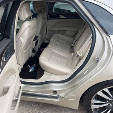 2017 Lincoln MKZ Base