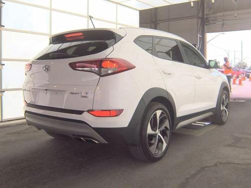 Dazzling White 2017 Hyundai TUCSON Sport