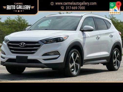 Dazzling White 2017 Hyundai TUCSON Sport