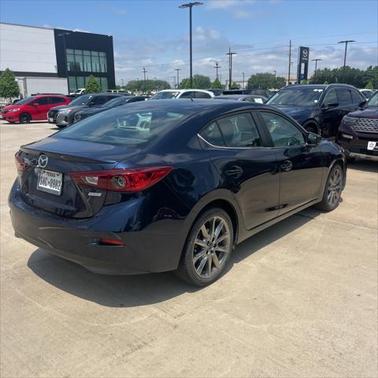 2018 Mazda Mazda3 Touring