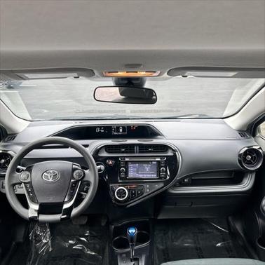 2018 Toyota Prius c Four