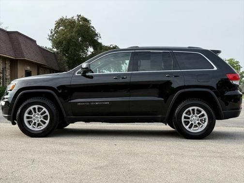 2019 Jeep Grand Cherokee Laredo