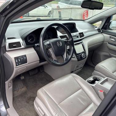 Modern Steel Metallic 2016 Honda Odyssey Touring Elite
