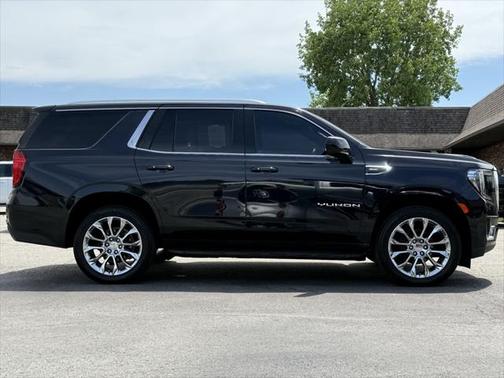2022 GMC Yukon SLE