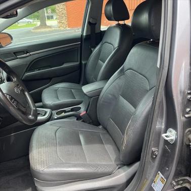2017 Hyundai ELANTRA Limited