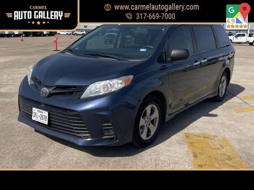 Parisian Night Pearl 2020 Toyota Sienna SE