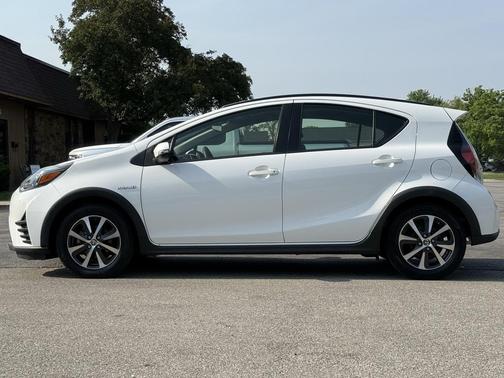 2018 Toyota Prius c Two