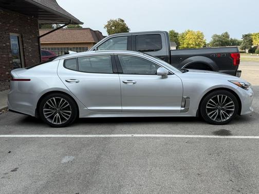 2018 Kia Stinger Premium