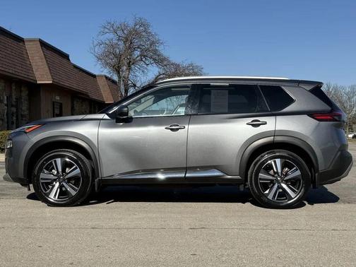 2021 Nissan Rogue SL