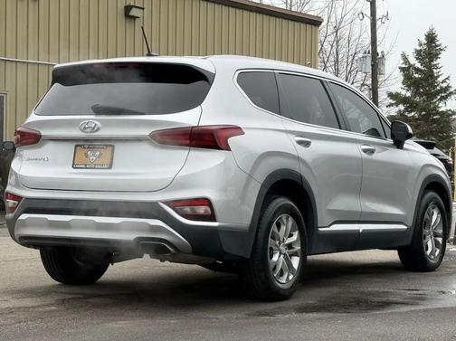 2019 Hyundai SANTA FE SE 2.4