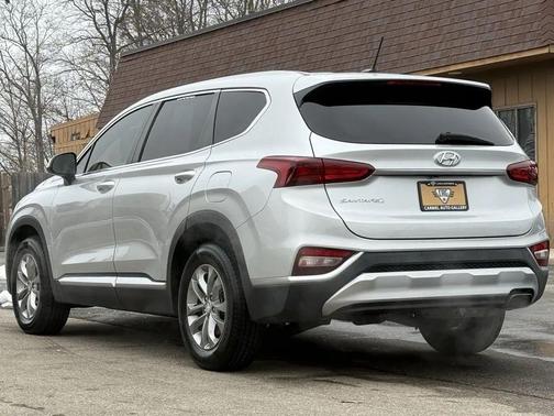 2019 Hyundai SANTA FE SE 2.4