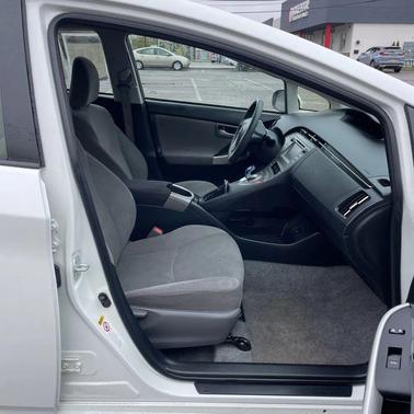 Blizzard Pearl 2015 Toyota Prius Three