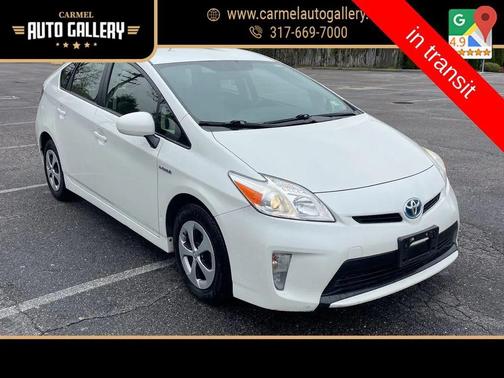 Blizzard Pearl 2015 Toyota Prius Three