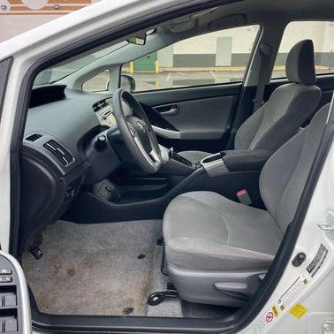 Blizzard Pearl 2015 Toyota Prius Three